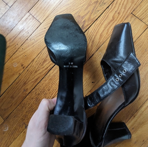 Enzo Angiolini black leather ankle strap heel size 9 - Picture 2 of 4